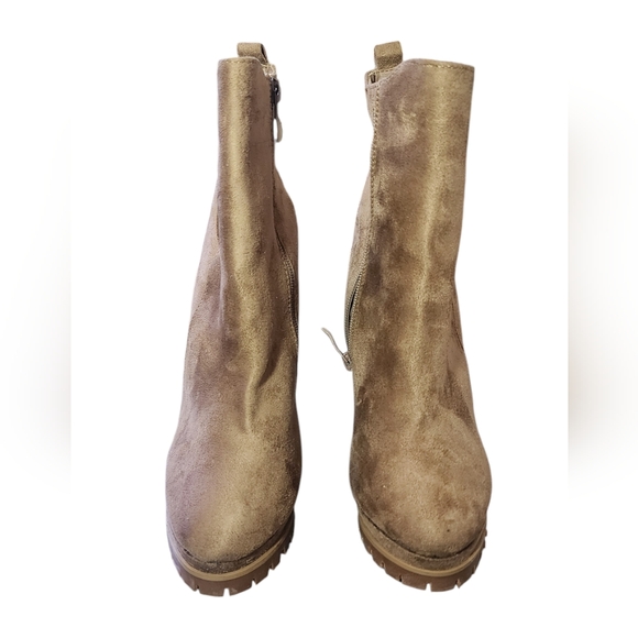 Tan zip boots chuncky heel by Fashion Nova - Picture 3 of 4